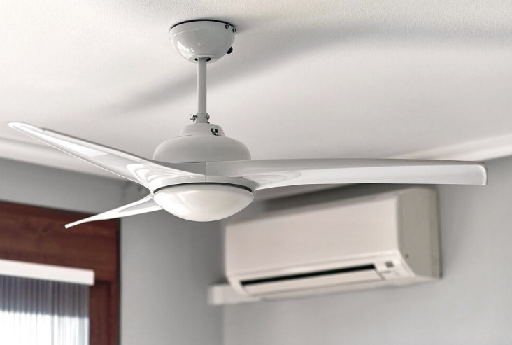Потолочный вентилятор против кондиционера: сделайте правильный выбор